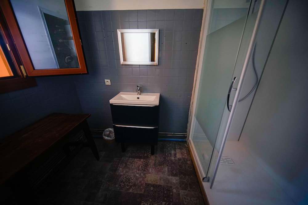 Double Room, Shared Bathroom photo 3