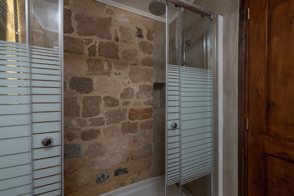 Suite (Aragon) - Photo 3