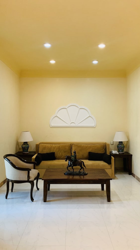 Deluxe Studio Suite, Multiple Beds, Non Smoking, Golf View (Jacuzzi) photo 3