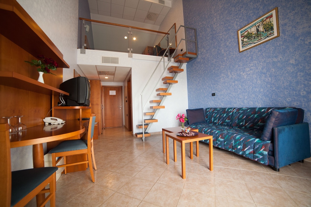 Superior Suite, Balcony, Sea View