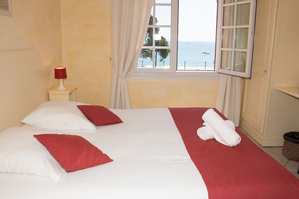 Double Room, 1 Queen Bed, Sea View - Photo 1