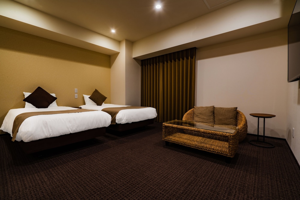 Luxury Studio Suite, Multiple Beds, Non Smoking, Hot Tub