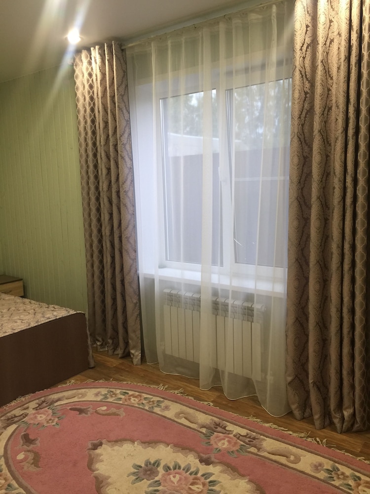 Family Apartment photo 3