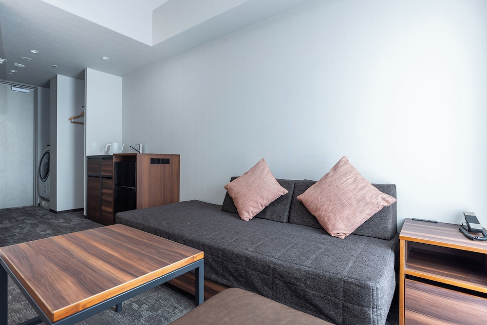 Deluxe Twin Room with Washing Machine, Non Smoking - Photo 2