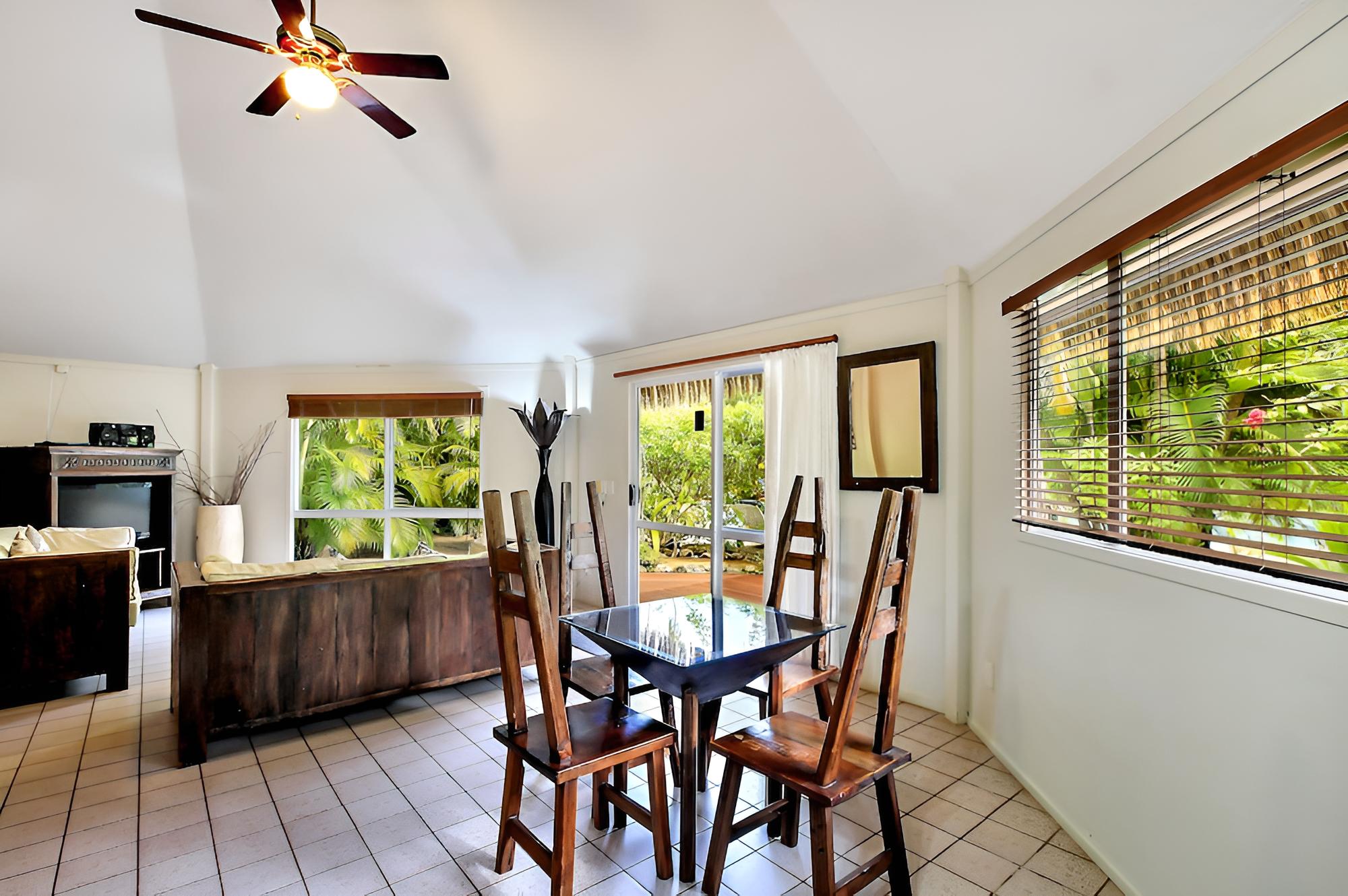 Two Bedroom Garden Villa - Photo 4