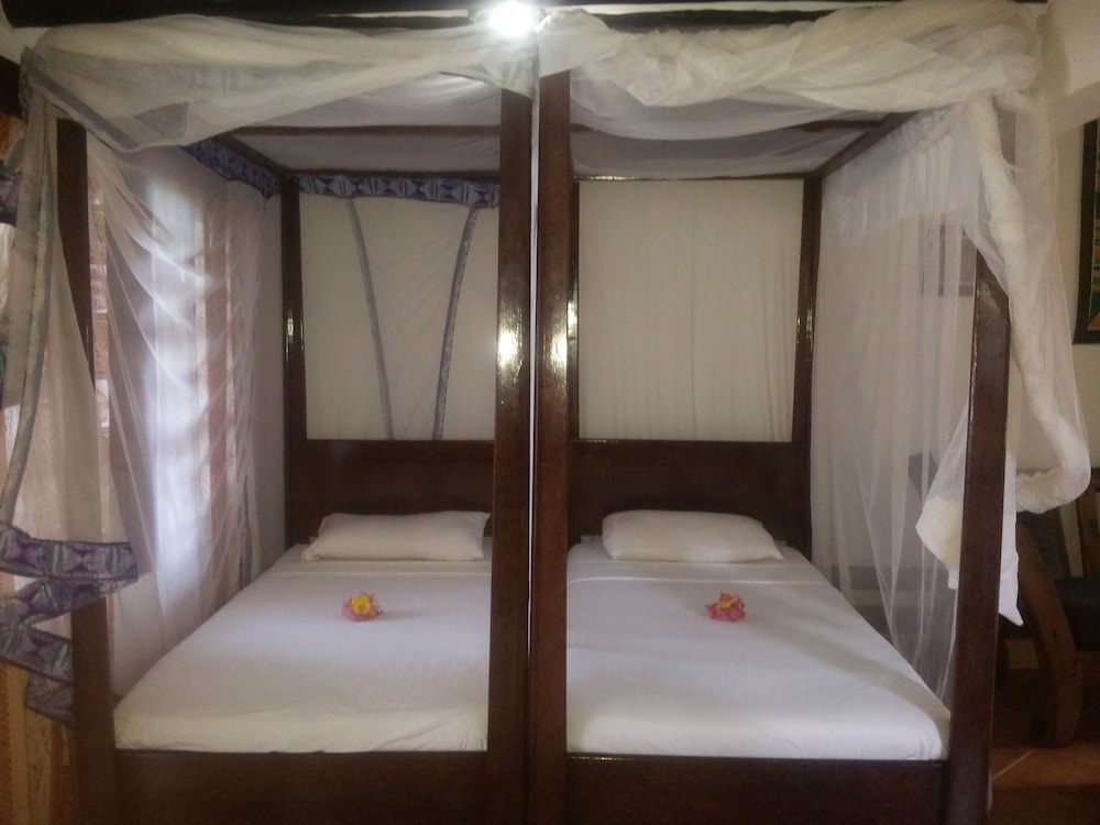 Double or Twin with Garden View photo 2