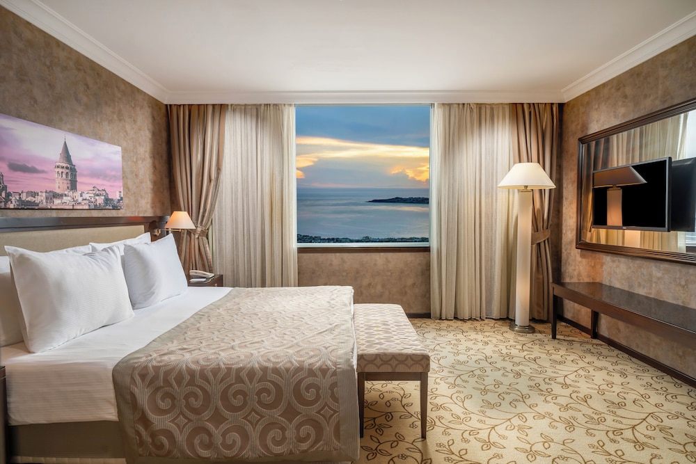 Executive Suite photo 1