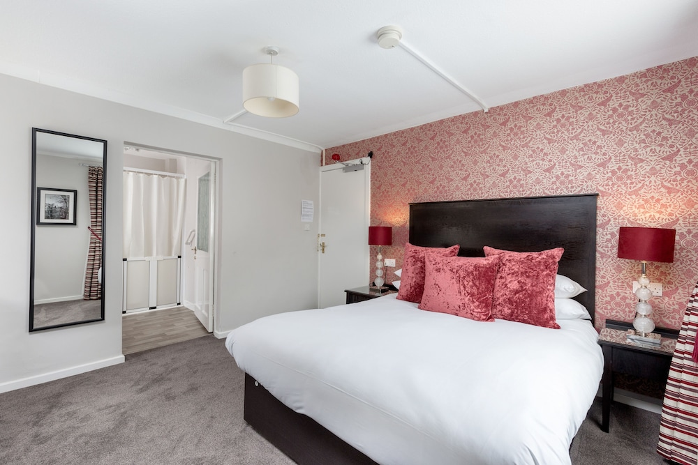 Standard Double Room, Ensuite, Garden View (Accessible ) photo 3