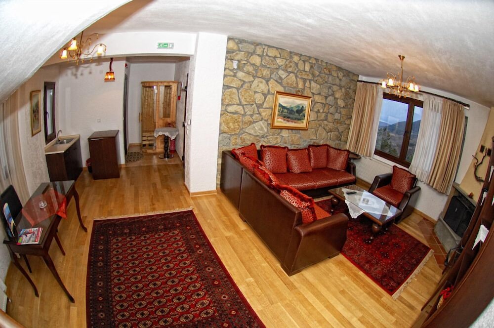 Condo photo 3