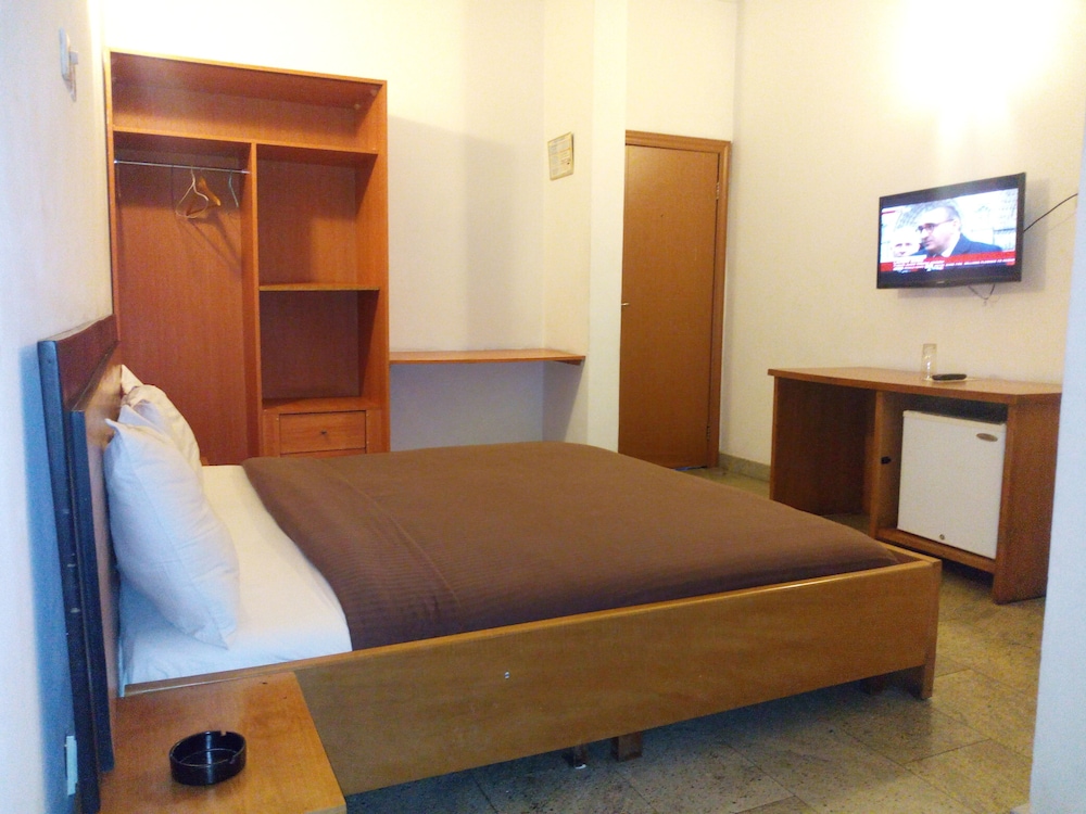 Executive Room photo 2