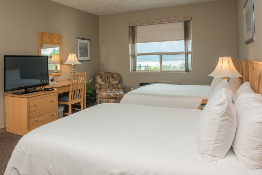 Room, 2 Queen Beds - Photo 1