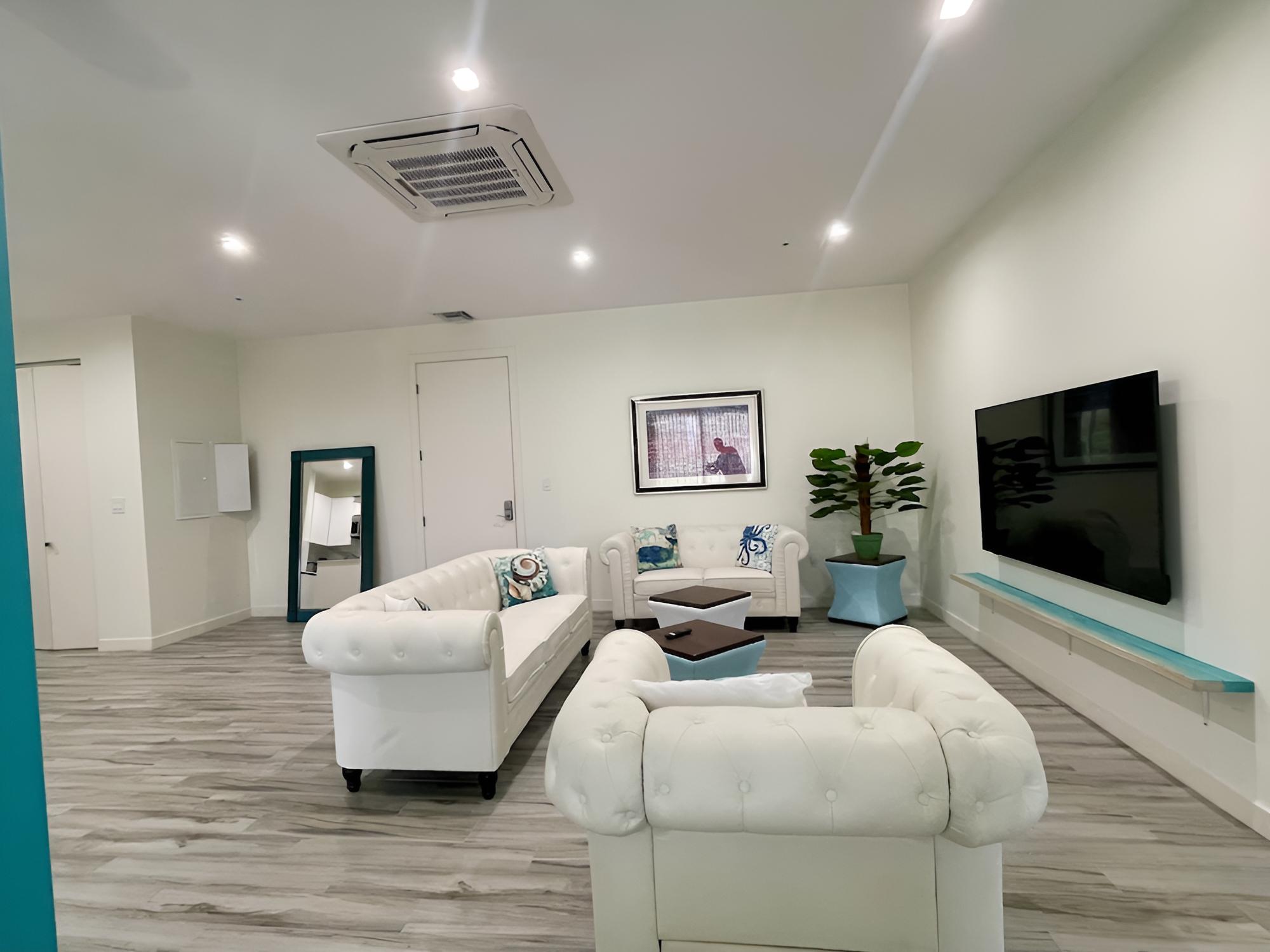 Exclusive Apartment photo 2