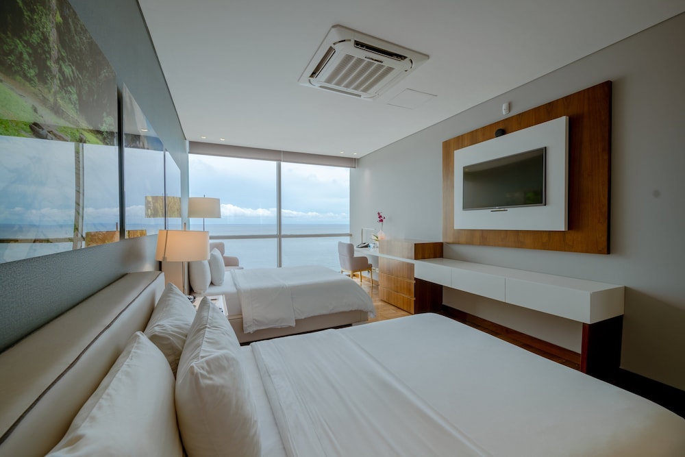 Presidential Suite photo 3