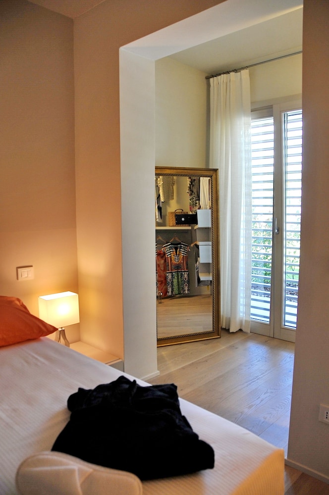 Comfort Apartment photo 2