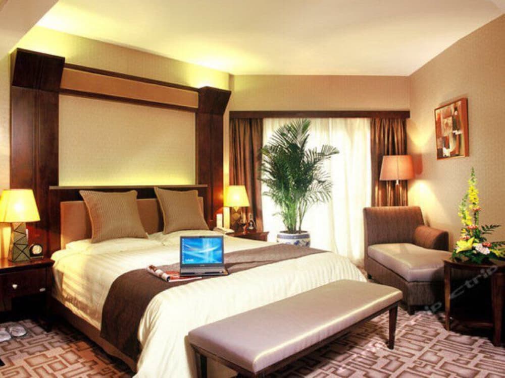 Deluxe Twin Room photo 2