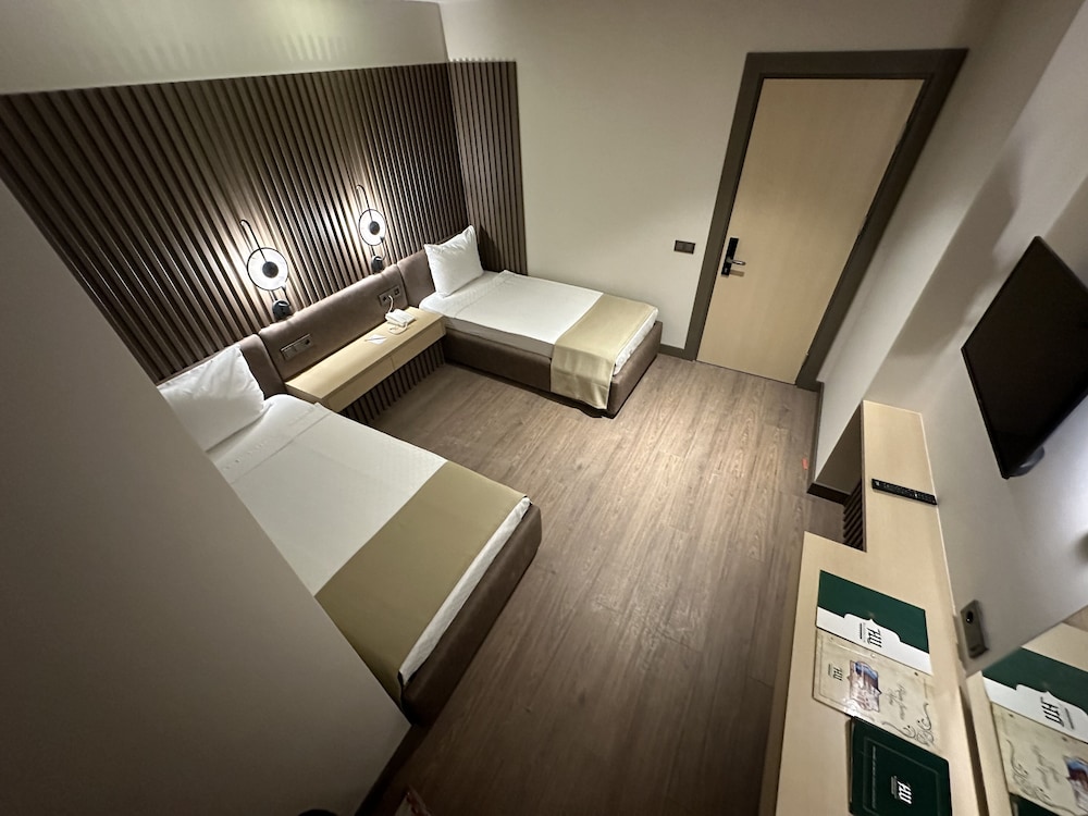 Family Suite Room With Swim Up photo 2