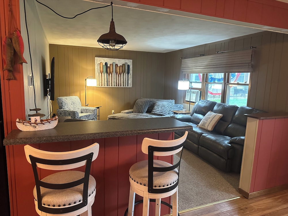Deluxe Cottage photo 2