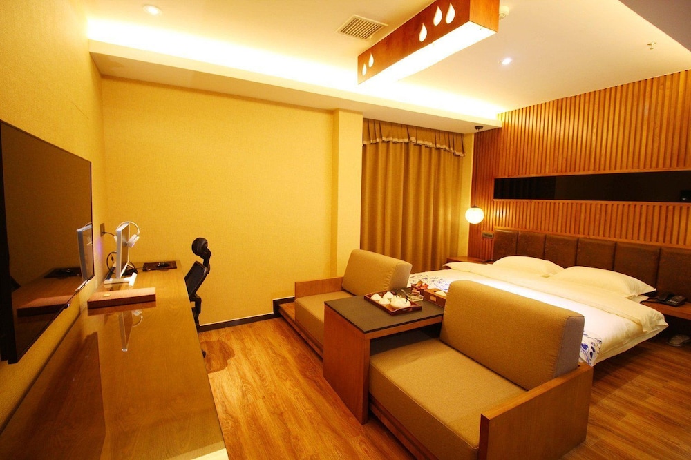 Leshi Tatami
