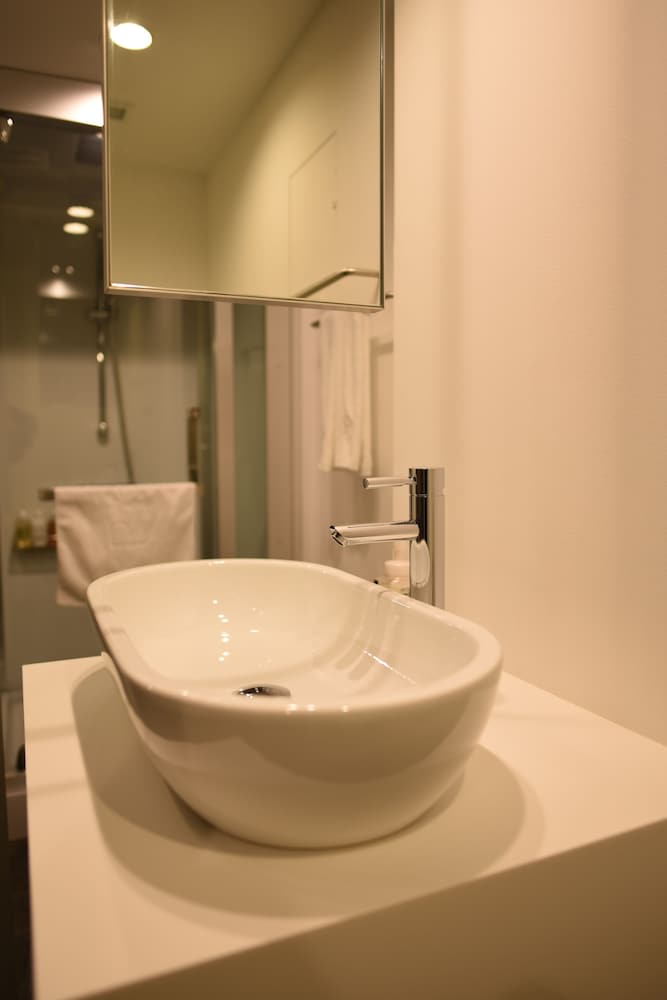 Semi-Double Room