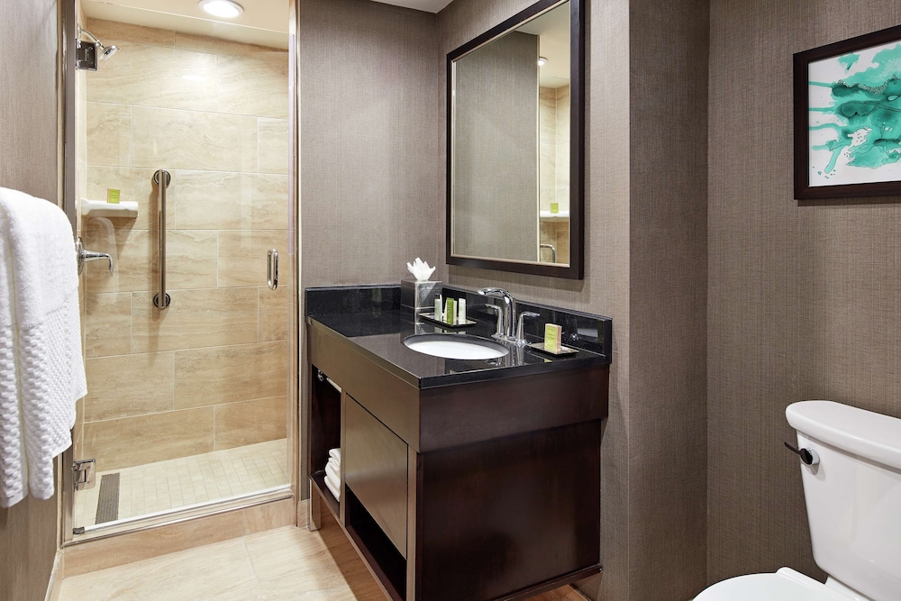 Room, 2 Double Beds, Accessible (Mobility) - Photo 9