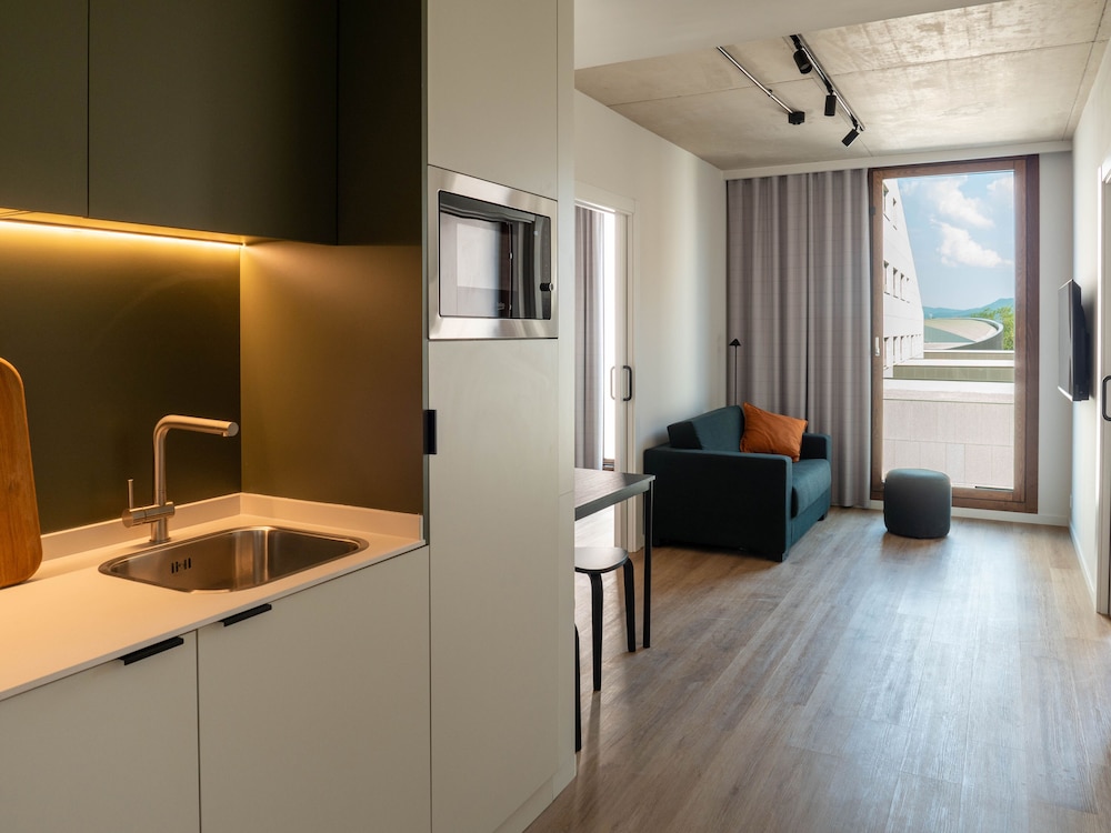 Quadruple Room - Photo 10