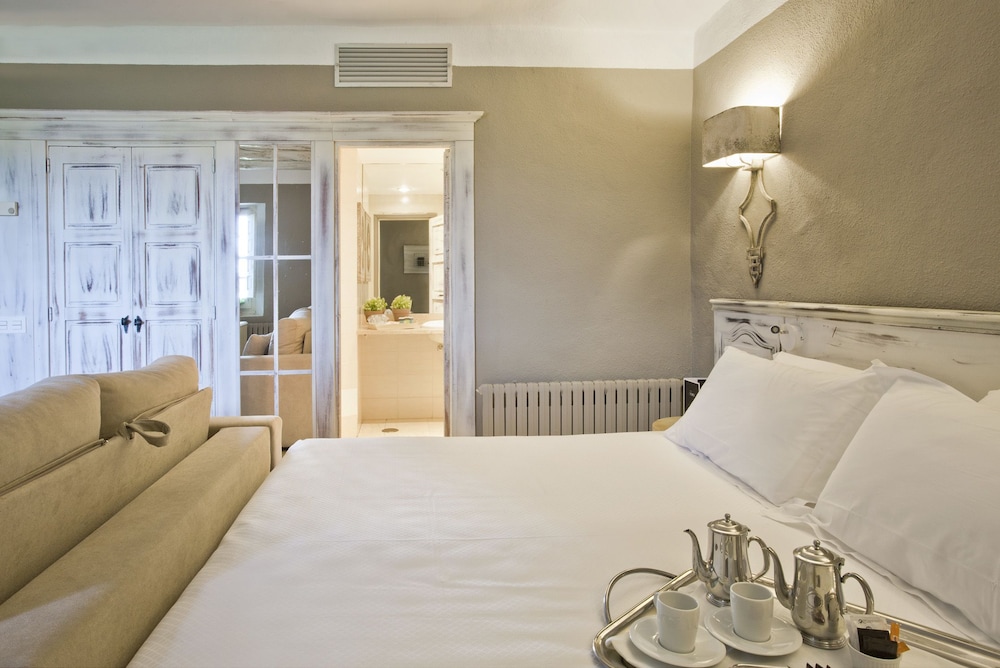 Standard Room (2 Adults) - Photo 3