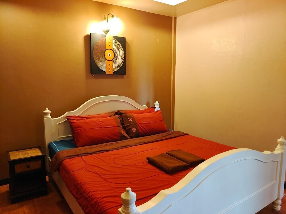 Basic Double Room - Photo 8