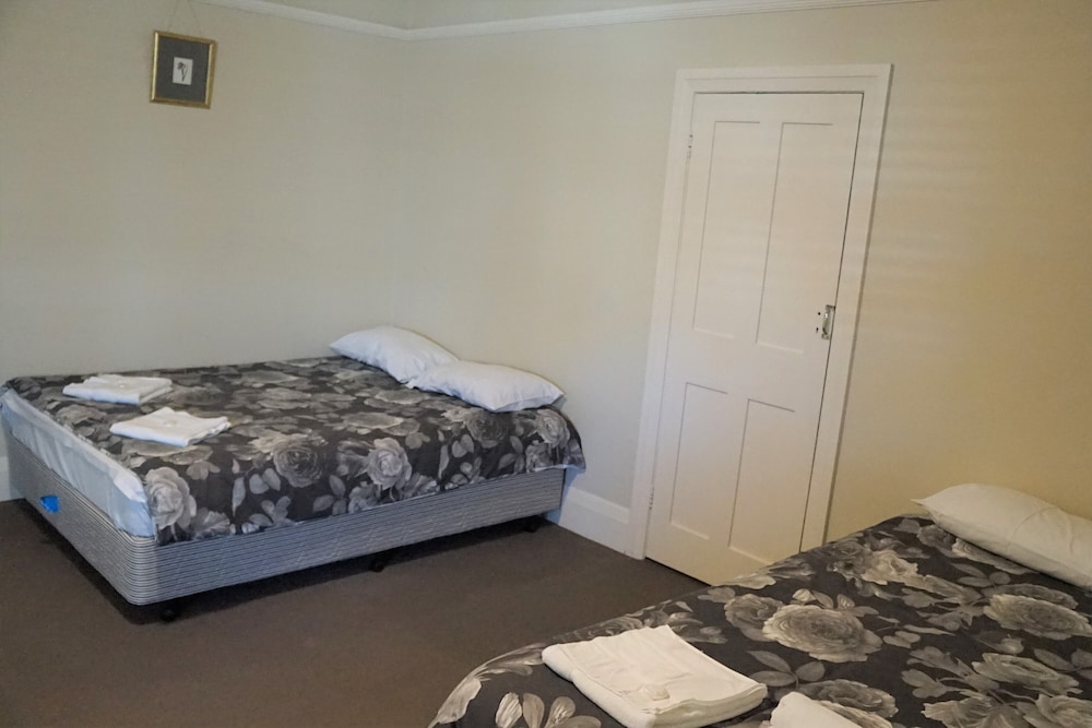 Family Quadruple Room With Shared Bathroom