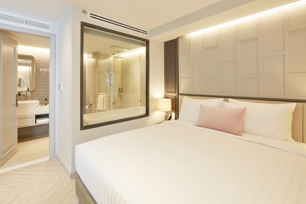 1 Bedroom Suite photo 3