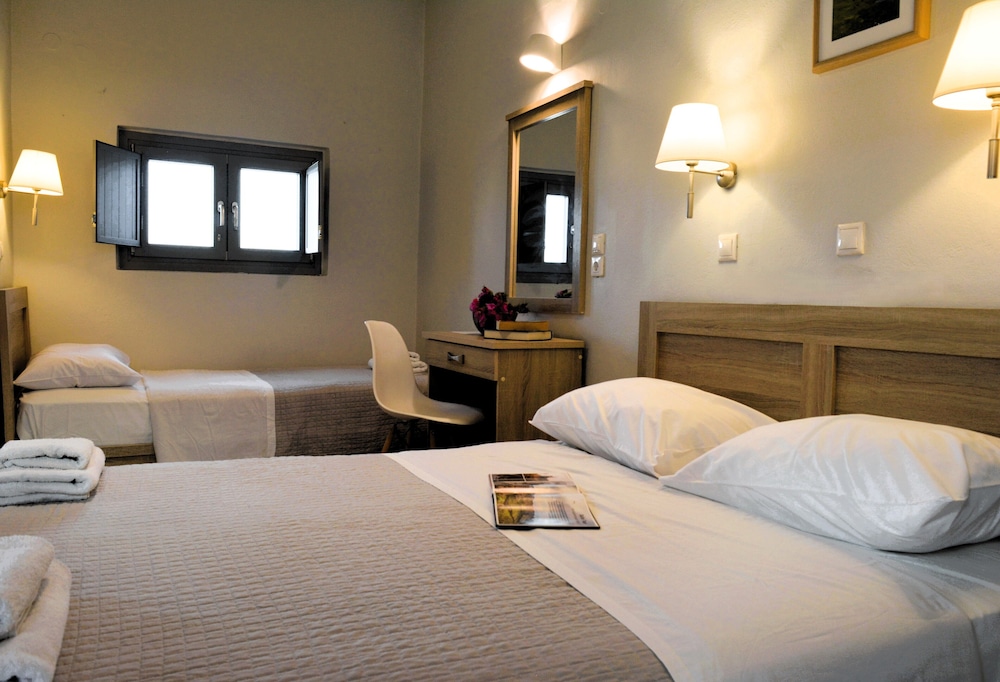 Novel Triple Room