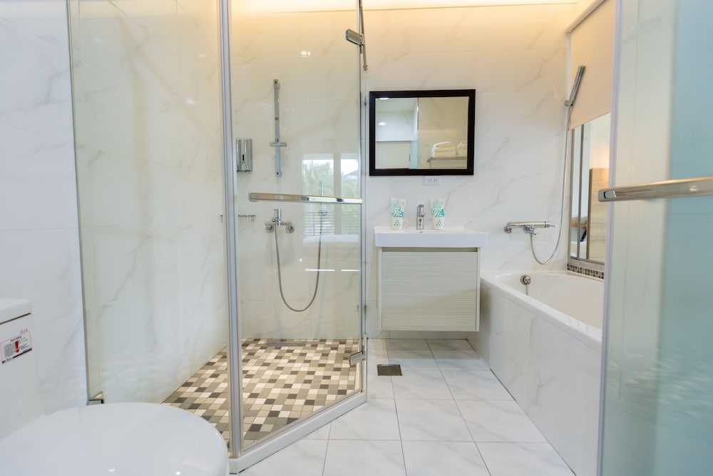 Superior Double Room, 1 King Bed, Mountain View photo 2