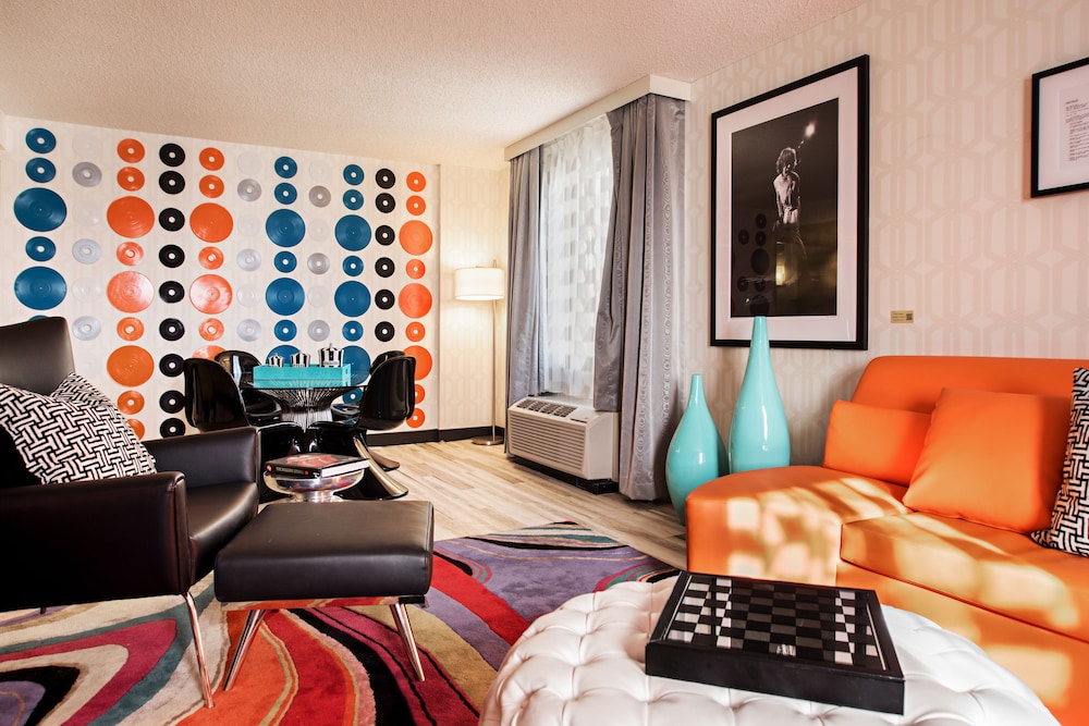 Junior Suite, 1 King Bed