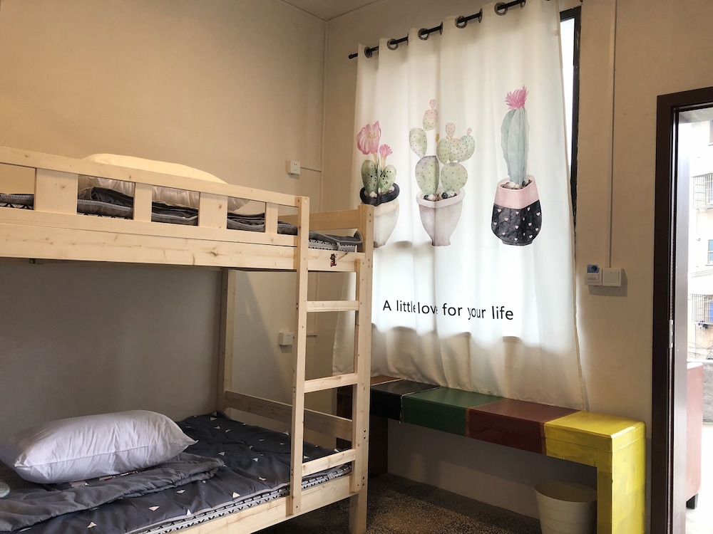 1 Bed in 4-Bed Dormitory,Male Only photo 2