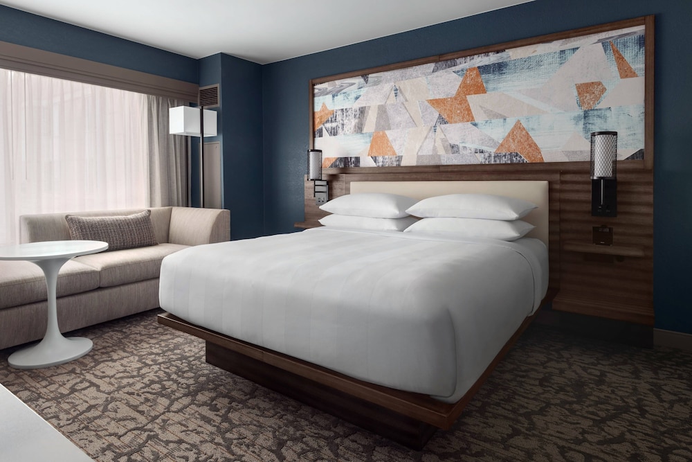 Concierge Room, Room, 1 King Bed