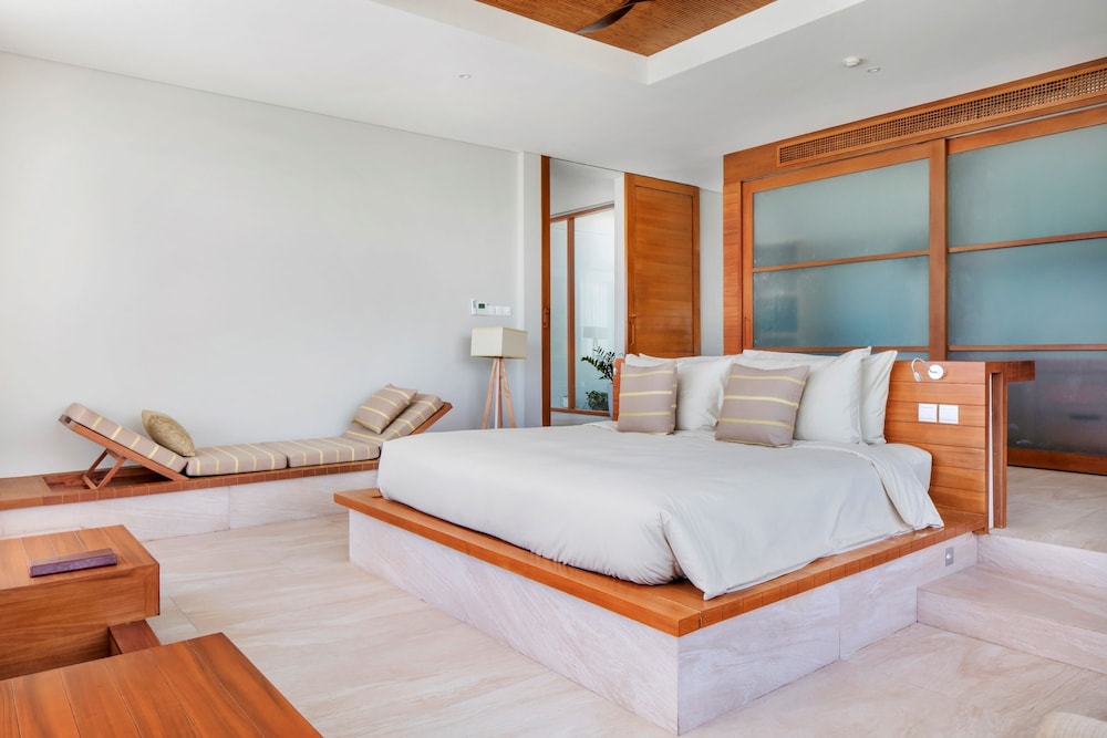 Villa, 5 Bedrooms, Ocean View photo 1