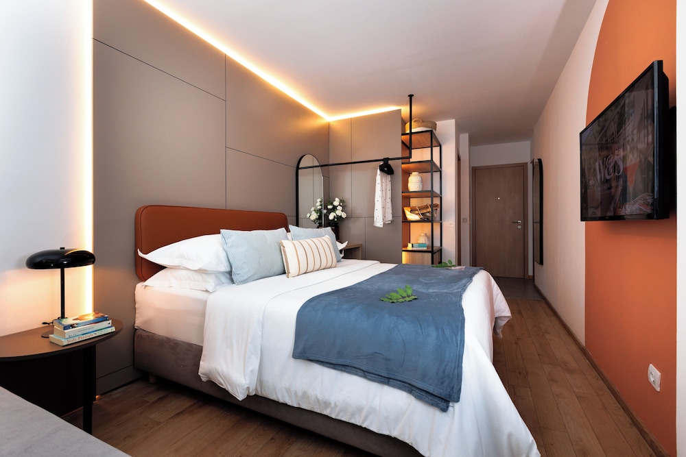 Double or Twin Room photo 3