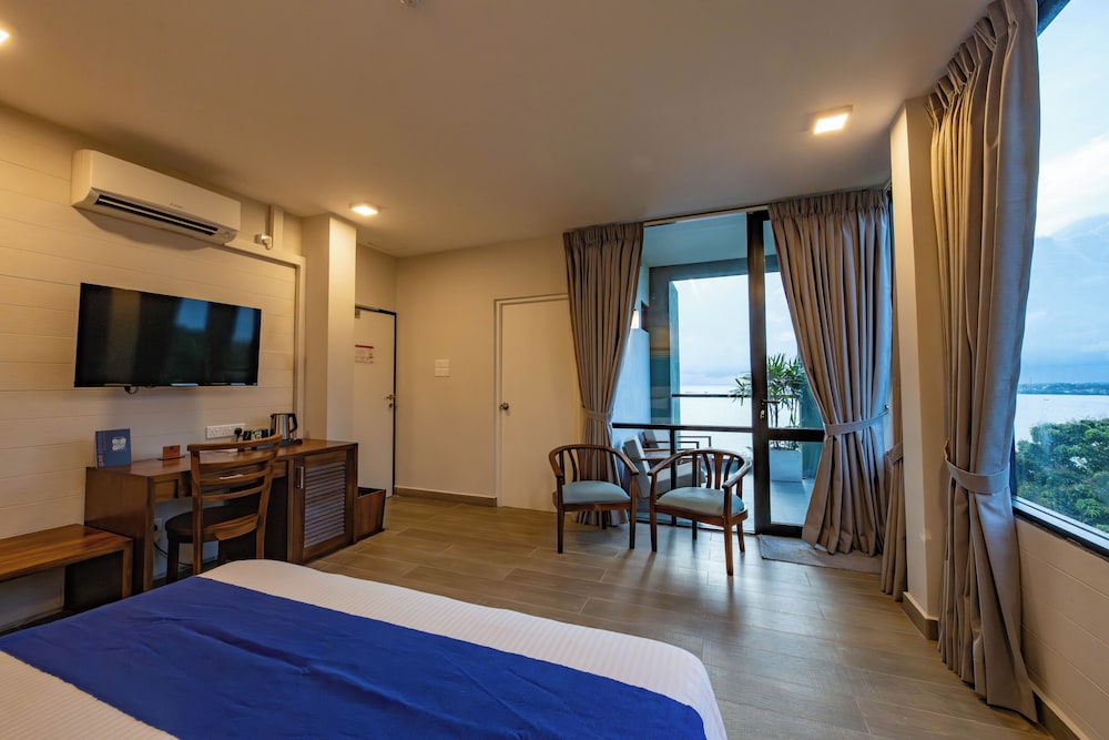 Deluxe Double Room, 1 Double Bed, Ocean View - Photo 25