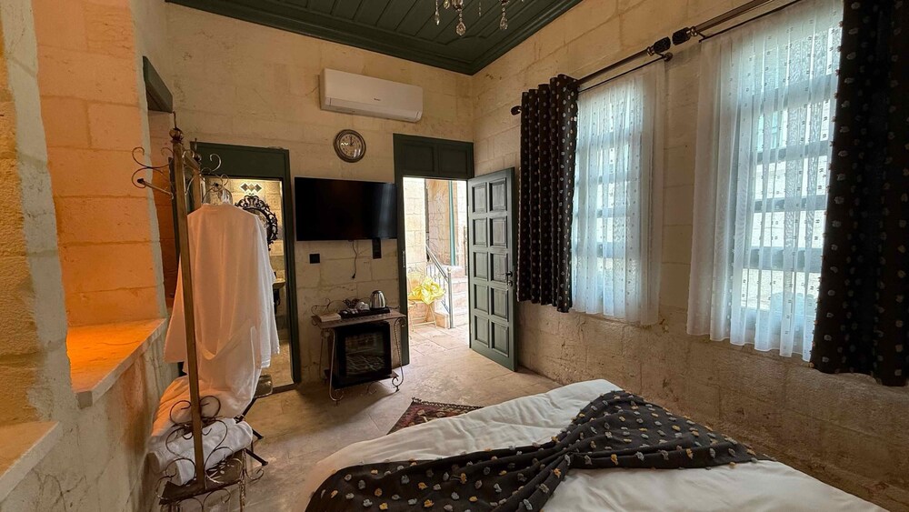 Deluxe Double Room photo 2