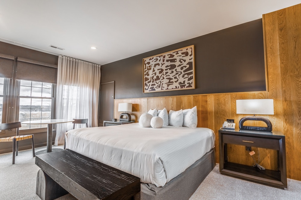 Deluxe Room, 2 Queen Beds