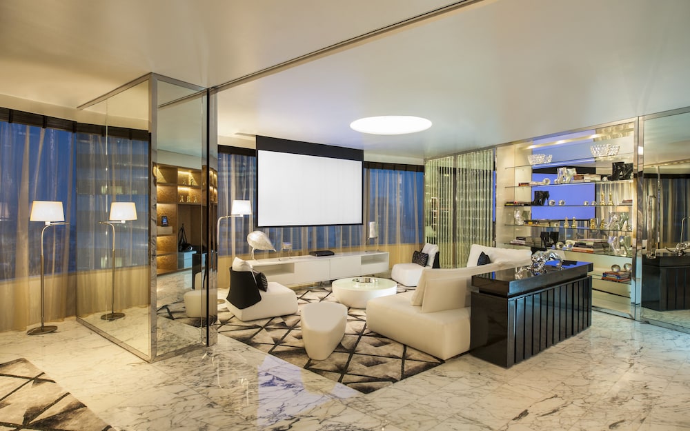 Presidential Suite, 1 Bedroom thumbnail 5