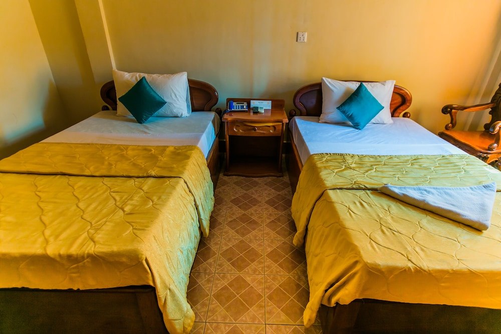 Deluxe Room, 2 Twin Beds photo 1