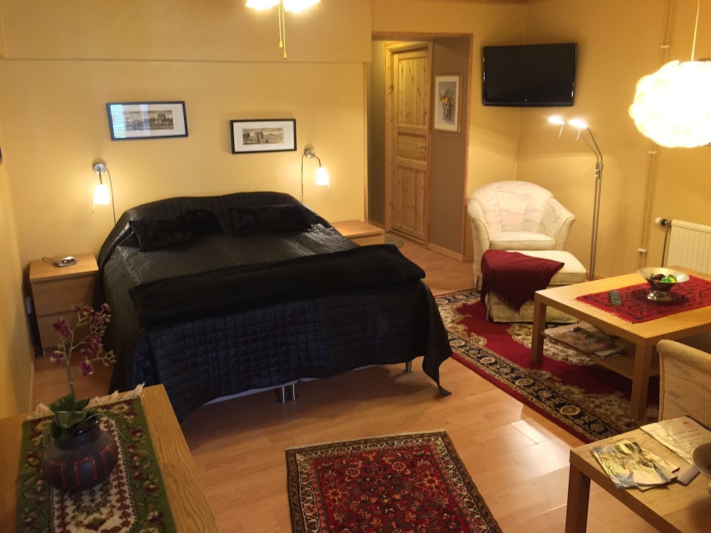 Deluxe Suite photo 2