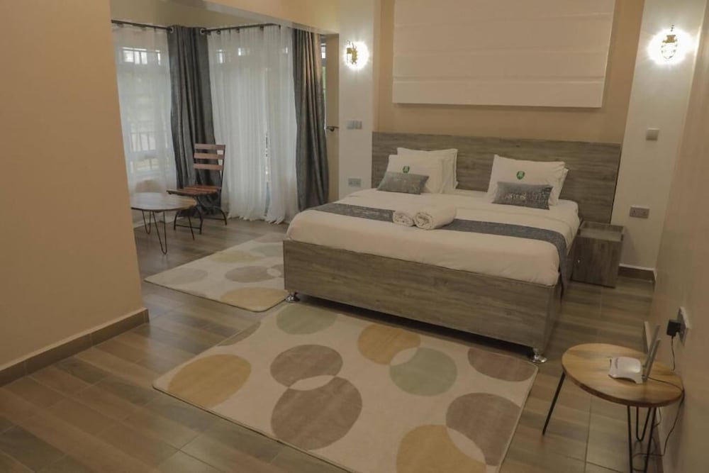 Standard Double Room, Garden View