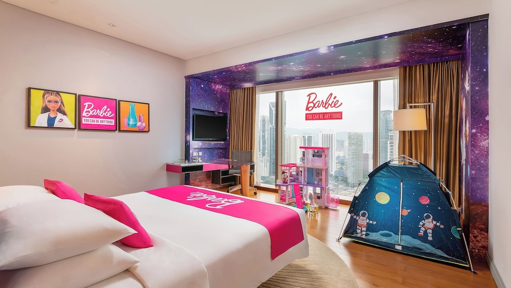 Room (BARBIE® ) photo 3