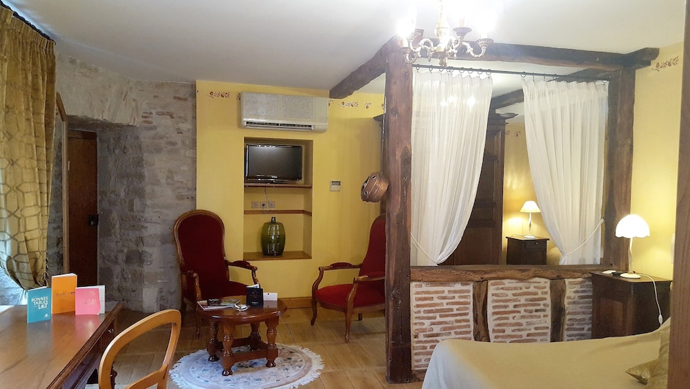 Suite (Tulipe) photo 2