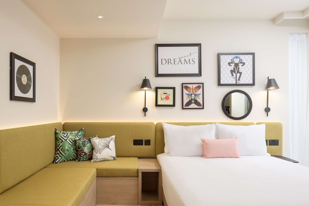 Room, 1 Queen Bed, Accessible (No window) photo 3