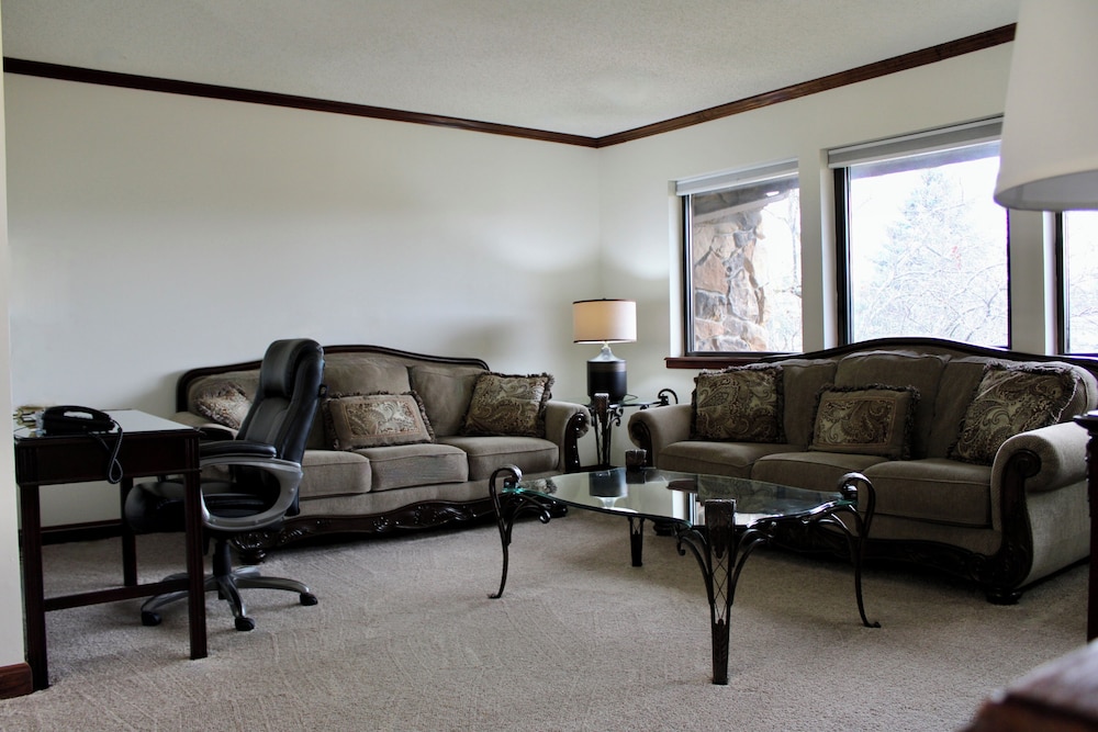Presidential Studio Suite photo 3