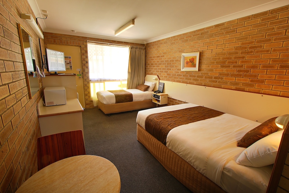 Standard Twin Room, Non Smoking photo 3