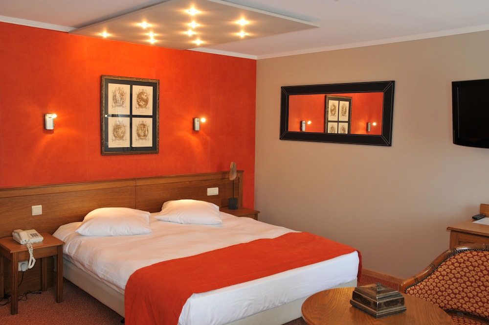 Superior Double Room, City View photo 1