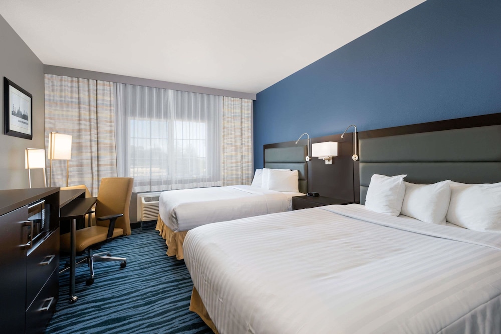 Business Double Room - Photo 1